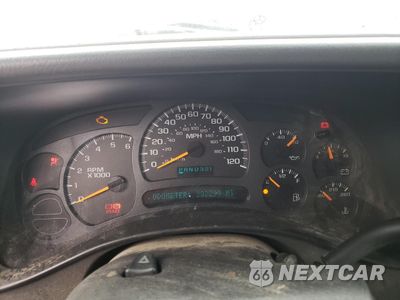 Zdjęcie 9 z 12 samochodu: 2003 GMC NEW SIERRA K1500 VIN:2GTEK19T631219637 - miniatura