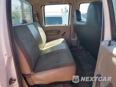 Zdjęcie 6 z 10 samochodu: 2004 FORD F450 SUPER DUTY VIN:1FDXW46P14EC69735 - miniatura