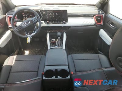 Zdjęcie 8 z 12 samochodu: 2024 GMC CANYON AT4X VIN:1GTP6EEK6R1134054 - miniatura