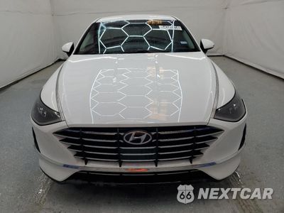 Piąte zdjęcie samochodu w środku: 2023 HYUNDAI SONATA SE VIN:KMHL24JA0PA271033 - miniatura