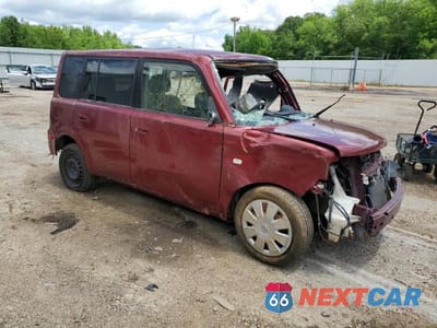 Czwarte zdjęcie samochodu z boku: 2006 TOYOTA SCION XB VIN:JTLKT324764121440 - miniatura