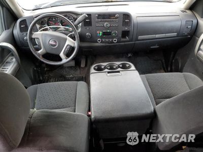 Zdjęcie 8 z 12 samochodu: 2019 GMC SIERRA K1500 VIN:3GTEK13M78G141238 - miniatura