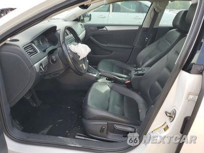 Zdjęcie 7 z 14 samochodu: 2013 VOLKSWAGEN JETTA SE VIN:3VWDX7AJ6DM447820 - miniatura