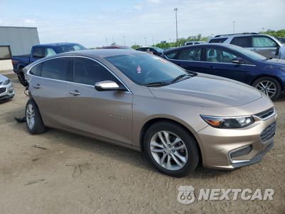 Czwarte zdjęcie samochodu z boku: 2018 CHEVROLET MALIBU LT VIN:1G1ZD5ST2JF195929 - miniatura