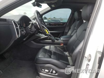 Zdjęcie 7 z 13 samochodu: 2021 PORSCHE CAYENNE COUPE VIN:WP1BA2AY3MDA40124 - miniatura