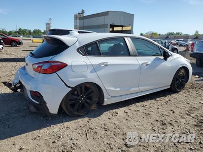 Trzecie zdjęcie samochodu z tyłu: 2018 CHEVROLET CRUZE LT VIN:3G1BE6SM4JS592986 - miniatura
