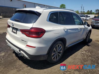 Trzecie zdjęcie samochodu z tyłu: 2019 BMW X3 XDRIVE30I VIN:5UXTR9C55KLE11184 - miniatura