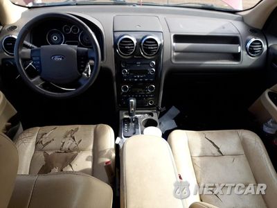 Zdjęcie 8 z 12 samochodu: 2008 FORD TAURUS X SEL VIN:1FMDK05WX8GA43025 - miniatura