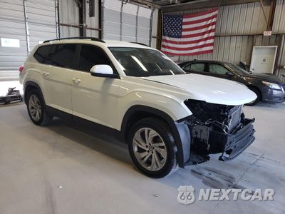 Czwarte zdjęcie samochodu z boku: 2021 VOLKSWAGEN ATLAS SE VIN:1V2HR2CA1MC548987 - miniatura