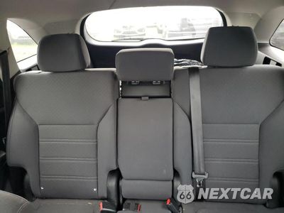 Zdjęcie 10 z 13 samochodu: 2016 KIA SORENTO LX VIN:5XYPG4A30GG126373 - miniatura