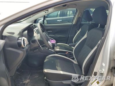 Zdjęcie 7 z 12 samochodu: 2021 NISSAN VERSA SV VIN:3N1CN8EV6ML895149 - miniatura