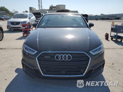 Piąte zdjęcie samochodu w środku: 2019 AUDI A3 PREMIUM PLUS VIN:WAUYELFF2K1016373 - miniatura