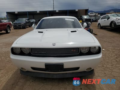 Piąte zdjęcie samochodu w środku: 2010 DODGE CHALLENGER R/T VIN:2B3CJ5DT5AH295106 - miniatura