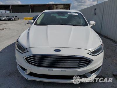 Piąte zdjęcie samochodu w środku: 2018 FORD FUSION SE HYBRID VIN:3FA6P0LU6JR281894 - miniatura