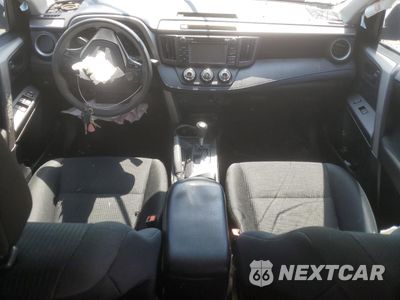 Zdjęcie 8 z 15 samochodu: 2018 TOYOTA RAV4 LE VIN:2T3ZFREV4JW416273 - miniatura