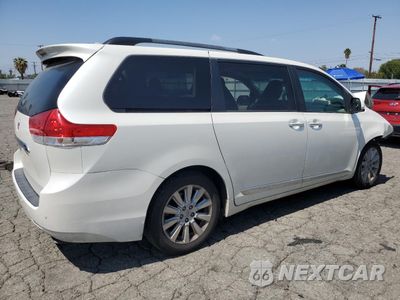 Trzecie zdjęcie samochodu z tyłu: 2012 TOYOTA SIENNA XLE VIN:5TDYK3DCXCS182701 - miniatura