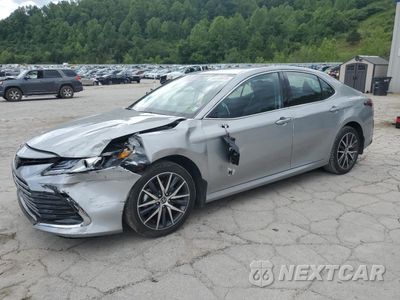 2024 TOYOTA CAMRY XLE 4T1F11BK8RU127477 - główne zdjęcie licytacji z USA - miniatura
