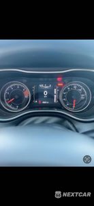 Zdjęcie 8 z 11 samochodu: 2019 JEEP CHEROKEE LATITUDE VIN:1C4PJMCB4KD473606 - miniatura