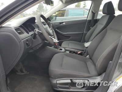 Zdjęcie 7 z 12 samochodu: 2015 VOLKSWAGEN JETTA BASE VIN:3VW2K7AJ1FM269372 - miniatura