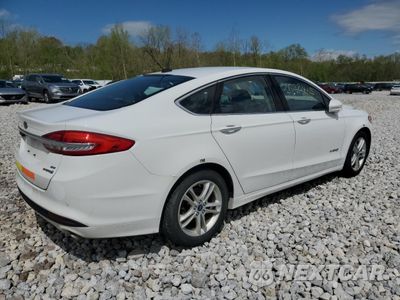 Trzecie zdjęcie samochodu z tyłu: 2018 FORD FUSION SE HYBRID VIN:3FA6P0LUXJR278755 - miniatura