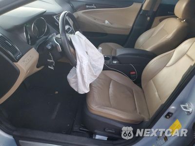 Zdjęcie 7 z 12 samochodu: 2011 HYUNDAI SONATA SE VIN:5NPEC4ABXBH242806 - miniatura