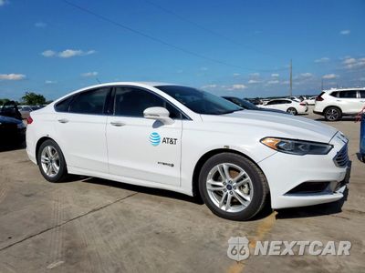 Czwarte zdjęcie samochodu z boku: 2018 FORD FUSION SE HYBRID VIN:3FA6P0LU7JR129798 - miniatura
