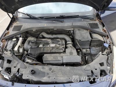 Zdjęcie 11 z 12 samochodu: 2013 VOLVO S60 T5 VIN:YV1612FS4D2196220 - miniatura