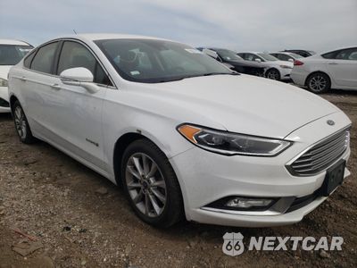 Czwarte zdjęcie samochodu z boku: 2017 FORD FUSION SE HYBRID VIN:3FA6P0LU2HR409106 - miniatura
