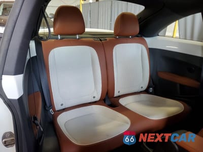 Zdjęcie 10 z 15 samochodu: 2015 VOLKSWAGEN BEETLE 1.8T VIN:3VWF17ATXFM603467 - miniatura