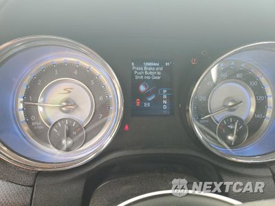 Zdjęcie 9 z 14 samochodu: 2013 CHRYSLER 300 S VIN:2C3CCABG8DH735741 - miniatura