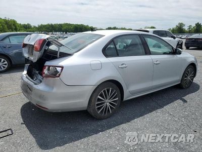Trzecie zdjęcie samochodu z tyłu: 2011 VOLKSWAGEN JETTA SE VIN:3VWDZ7AJ5BM022127 - miniatura