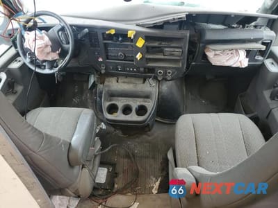 Zdjęcie 8 z 13 samochodu: 2021 CHEV EXPRESS G3500 VIN:1GB0GSF79M1239899 - miniatura