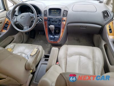 Zdjęcie 8 z 13 samochodu: 2000 LEXUS RX 300 VIN:JT6HF10U0Y0102539 - miniatura