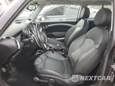 Zdjęcie 7 z 14 samochodu: 2009 MINI COOPER S VIN:WMWMF73519TT99493 - miniatura