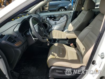 Zdjęcie 7 z 14 samochodu: 2017 HONDA CR-V EX VIN:2HKRW1H52HH518850 - miniatura