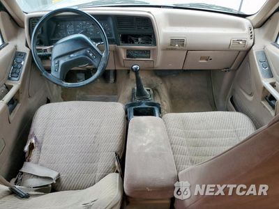 Zdjęcie 8 z 15 samochodu: 1994 FORD EXPLORER VIN:1FMDU32X2RUA24741 - miniatura