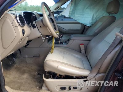 Zdjęcie 7 z 13 samochodu: 2007 FORD EXPLORER EDDIE BAUER VIN:1FMEU748X7UA59915 - miniatura
