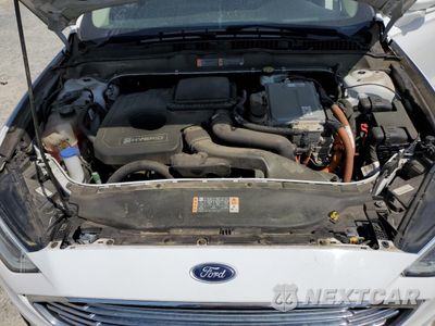 Zdjęcie 11 z 12 samochodu: 2017 FORD FUSION SE HYBRID VIN:3FA6P0LU1HR409520 - miniatura