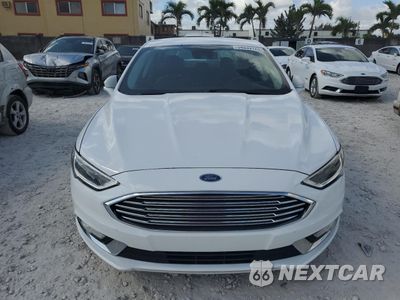 Piąte zdjęcie samochodu w środku: 2017 FORD FUSION SE HYBRID VIN:3FA6P0LU6HR359536 - miniatura