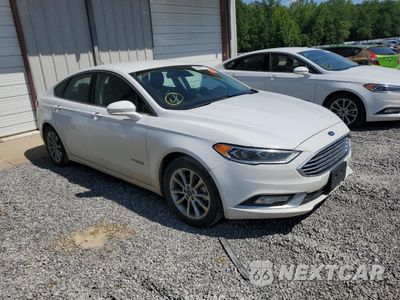 Czwarte zdjęcie samochodu z boku: 2017 FORD FUSION SE HYBRID VIN:3FA6P0LU6HR409559 - miniatura
