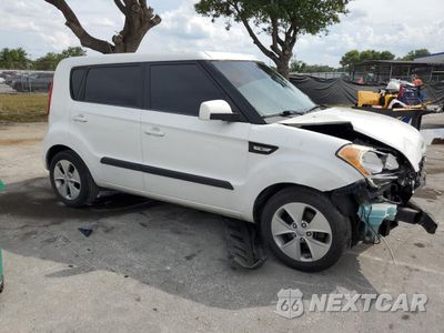 Czwarte zdjęcie samochodu z boku: 2012 KIA SOUL VIN:KNDJT2A58C7385837 - miniatura