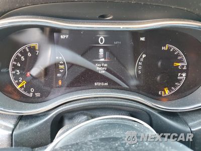 Zdjęcie 9 z 16 samochodu: 2014 JEEP GRAND CHEROKEE LIMITED VIN:1C4RJFBG3EC478307 - miniatura