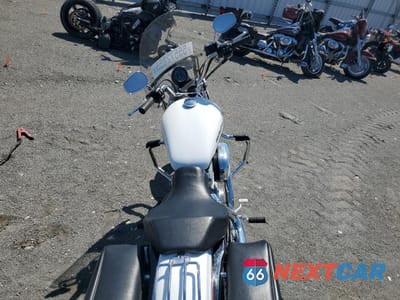 Zdjęcie 6 z 9 samochodu: 2016 HARLEY-DAVIDSON XL883 SUPERLOW VIN:1HD4CR216GC445997 - miniatura