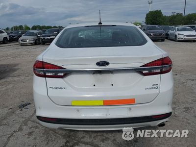 Zdjęcie 6 z 12 samochodu: 2017 FORD FUSION SE HYBRID VIN:3FA6P0LU7HR359612 - miniatura