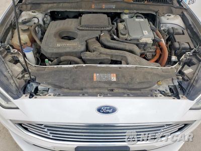 Zdjęcie 11 z 12 samochodu: 2017 FORD FUSION SE HYBRID VIN:3FA6P0LU3HR409017 - miniatura