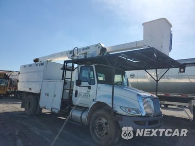 2009 INTERNATIONAL 4300 FORESTRY BUCKET TRUCK 1HTMMAAP69H121950 - główne zdjęcie licytacji z USA - miniatura