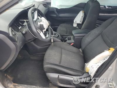 Zdjęcie 7 z 13 samochodu: 2018 NISSAN ROGUE S VIN:KNMAT2MV0JP512881 - miniatura