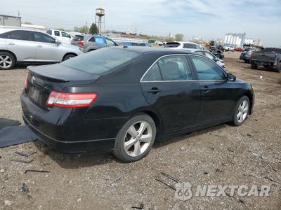 Trzecie zdjęcie samochodu z tyłu: 2010 TOYOTA CAMRY BASE VIN:4T1BF3EK6AU060325 - miniatura