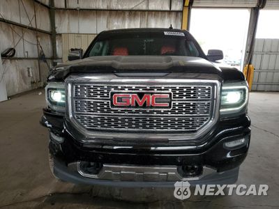 Piąte zdjęcie samochodu w środku: 2018 GMC SIERRA K1500 DENALI VIN:3GTU2PEJ4JG281237 - miniatura