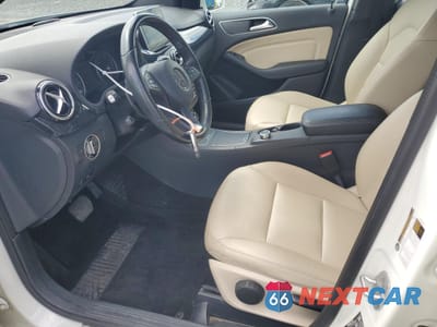 Zdjęcie 7 z 13 samochodu: 2015 MERCEDES-BENZ B 250 4MATIC VIN:WDDMH4GB7FJ366328 - miniatura